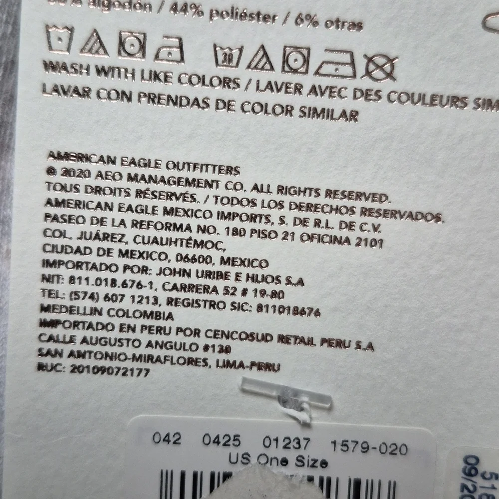 Treat Yo Self Holiday Crew Socks! NWT! - Picture 6 of 7